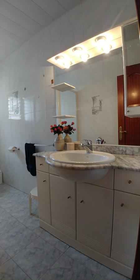 Lg Downtown Sabadell Apartment Luaran gambar